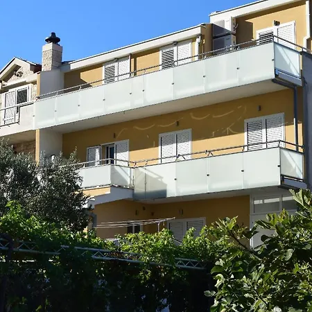 Rudelj Pensionat Makarska