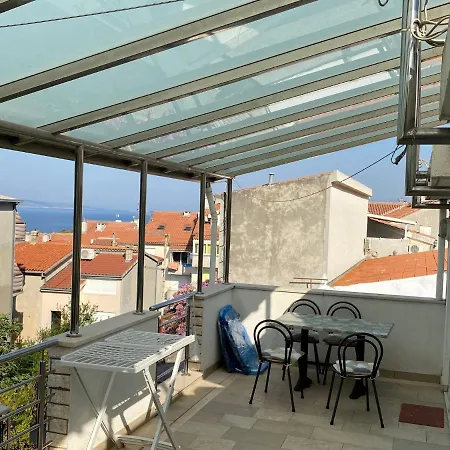 Rudelj * Makarska